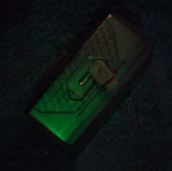 COPY - Klien Tools Bluetooth Earbuds wireless - Picture 5 of 6